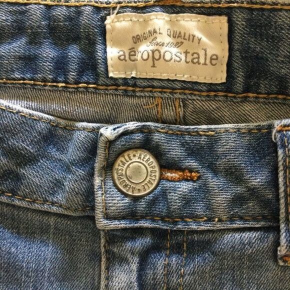 AEROPOSTALE Faded Medium‎ Wash Cropped Jeans Size 1/2 - Picture 6 of 8